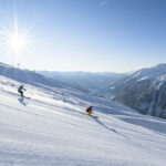 Skifahren und Snowboarden Heiligenblut